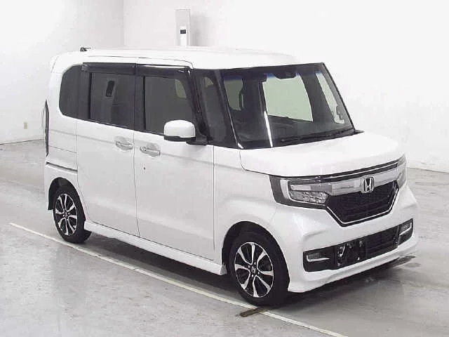 Honda N BOX CUSTOM JF4 2018
